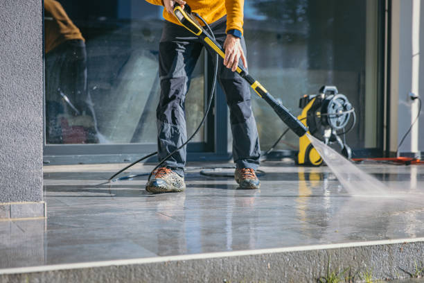 Post-Construction Pressure Washing in Meadowbrook, CA